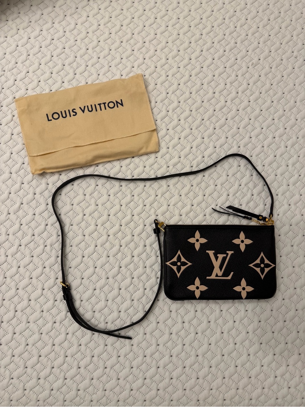 Louis Vuitton Double Zip Pochette Monogram, Authentic with Receipt